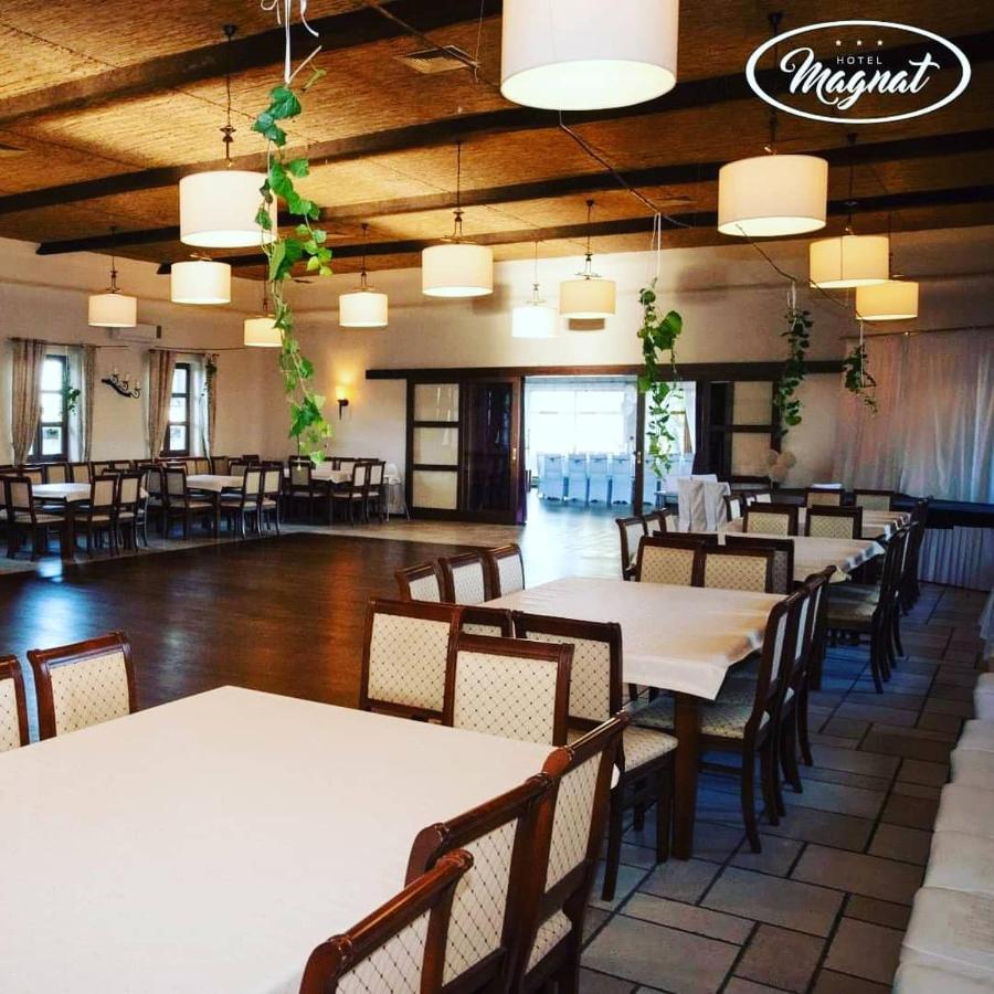 Hotel Magnat Słupca 외부 사진