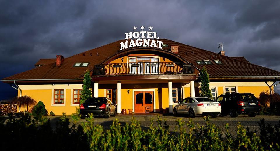 Hotel Magnat Słupca 외부 사진